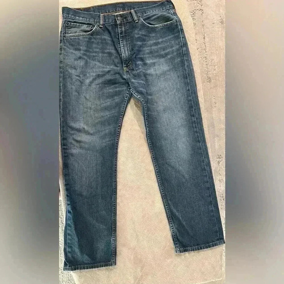 Men’s Levi’s 505 - Picture 5 of 5